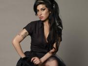 Amy Winehouse in black