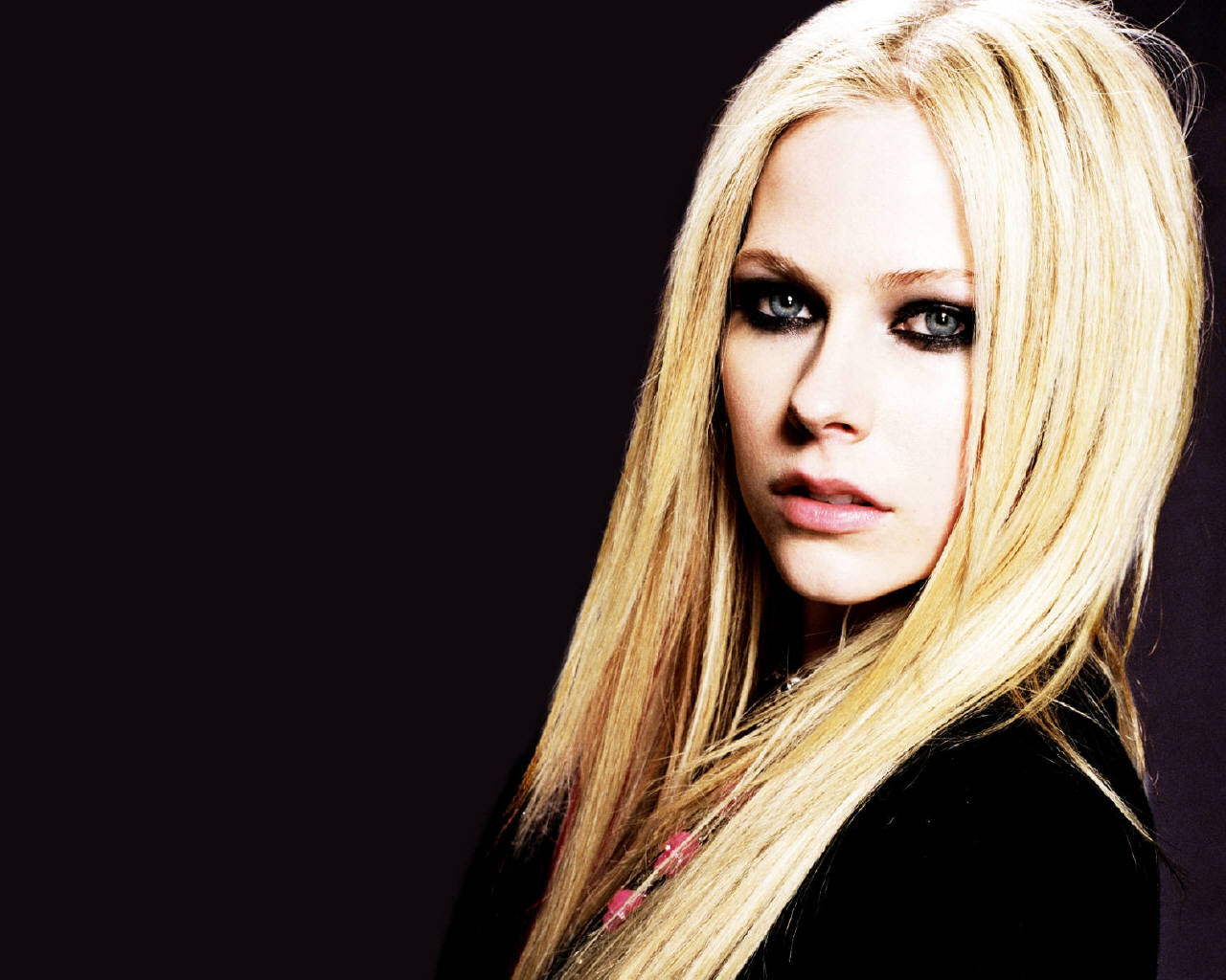 Fond d'ecran Avril Lavigne chanteuse