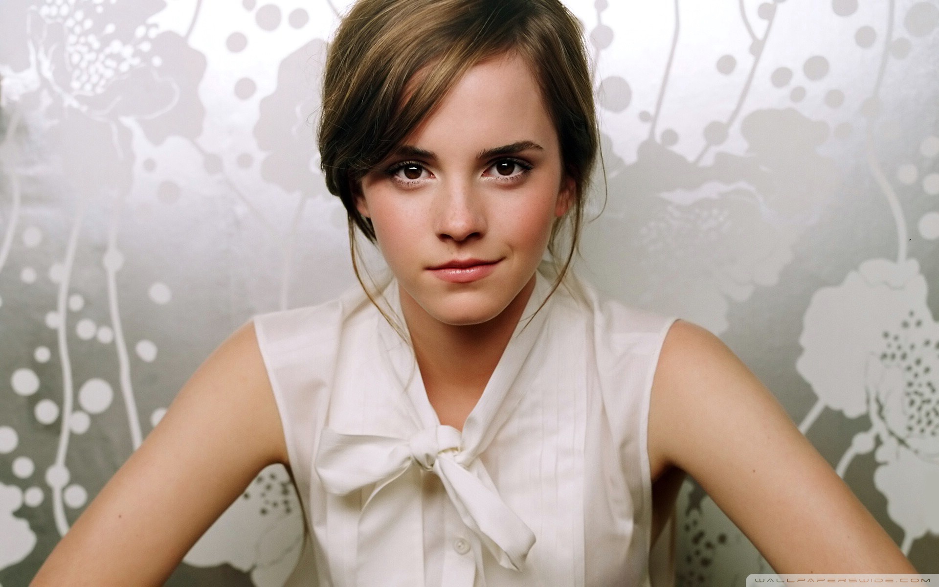 Fond d'ecran Emma Watson blanc