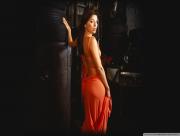 Eva Longoria robe rouge Garage