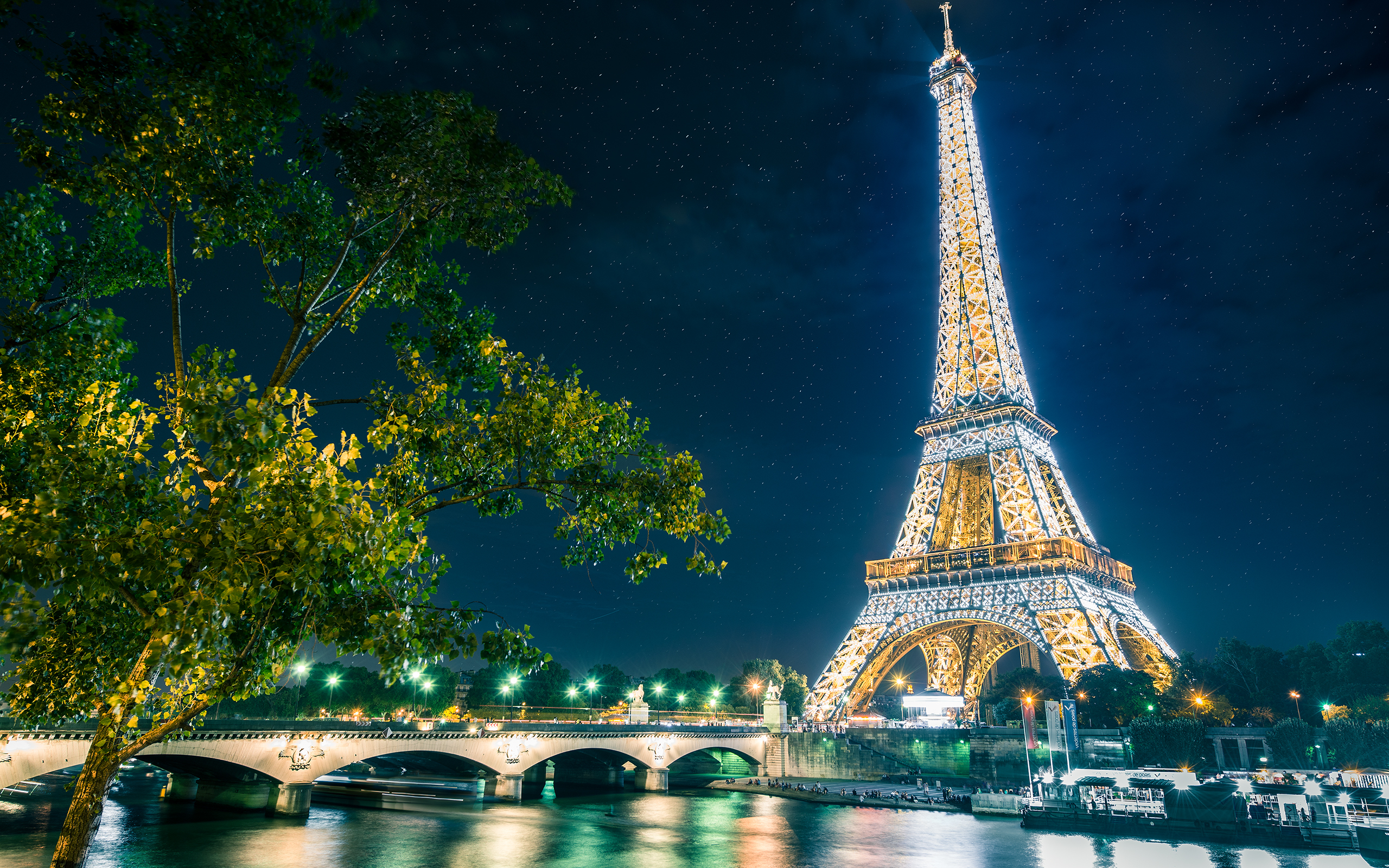 Fond d'ecran Paris Tour Eiffel illumine