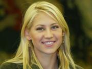 Anna Kournikova portrait