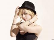Avril Lavigne chapeau