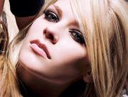 Avril Lavigne zoom
