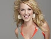 Katherine Heigl souriante