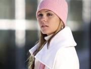 Laura Vandervoort rose