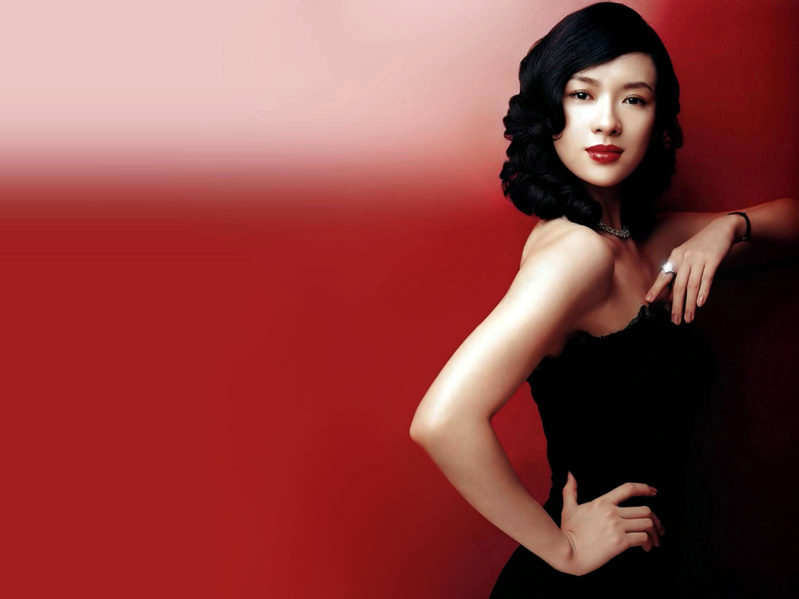 Fond d'ecran Zhang Ziyi glamour