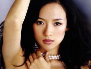 Le chic et glamour par Zhang Ziyi