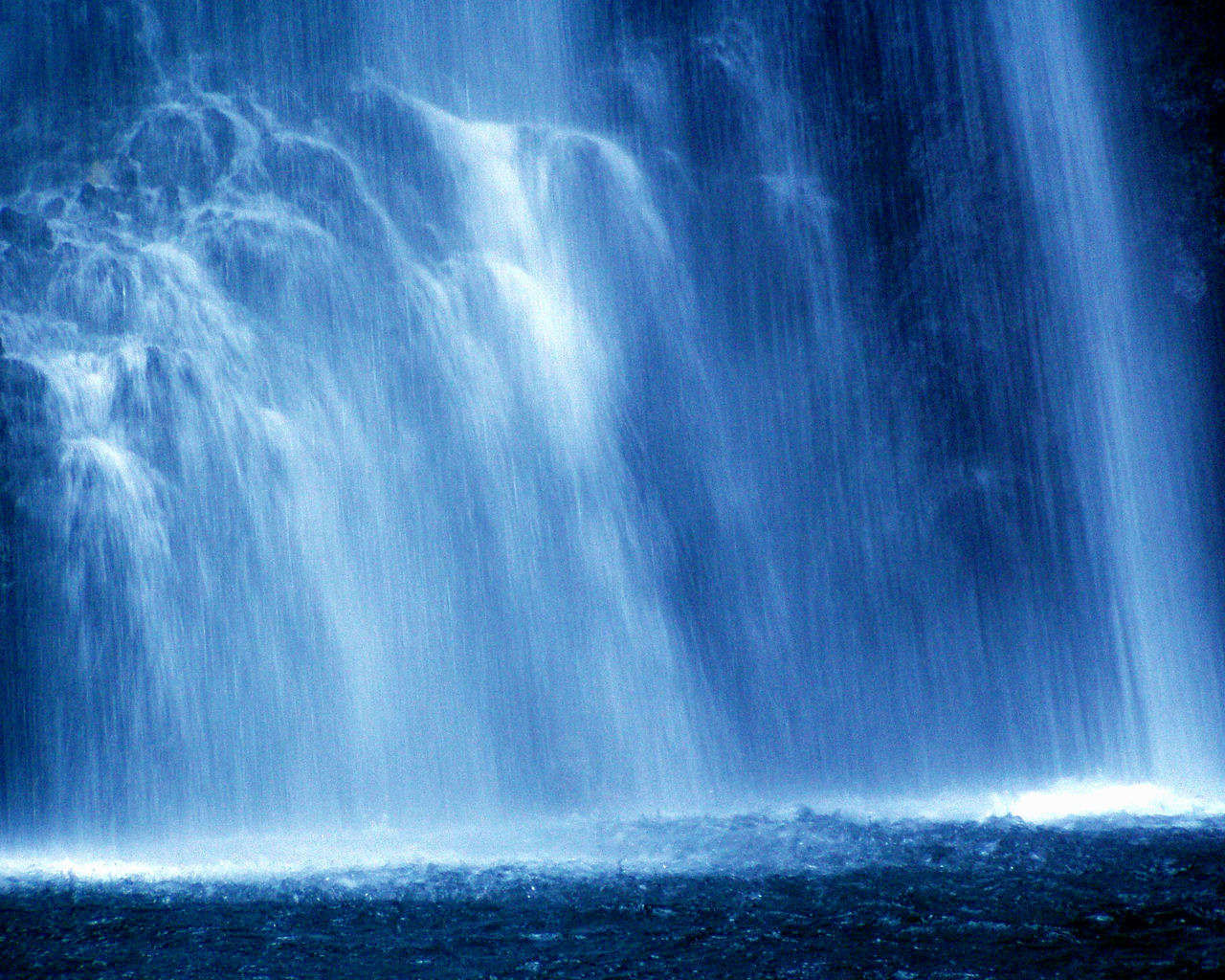 Fond d'ecran Chute d'eau et cascade