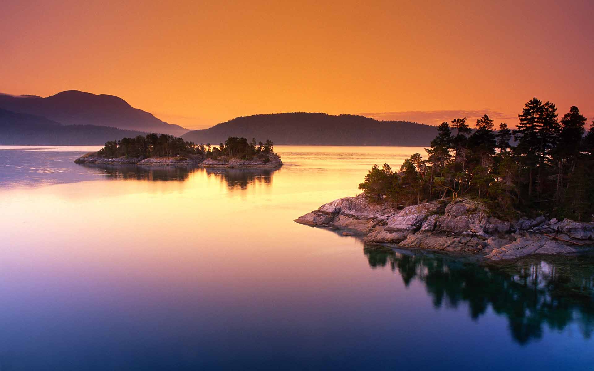 Fond d'ecran Lac au crpuscule