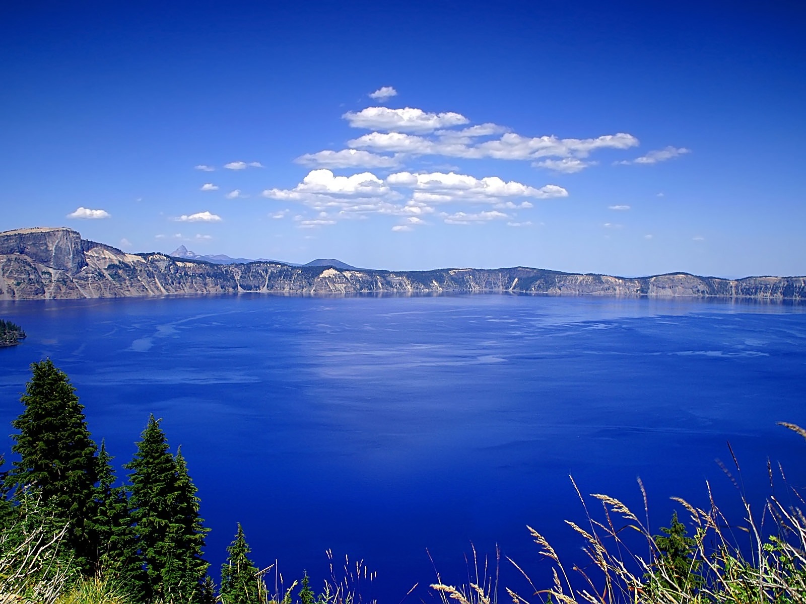 Fond d'ecran Lac de montagne