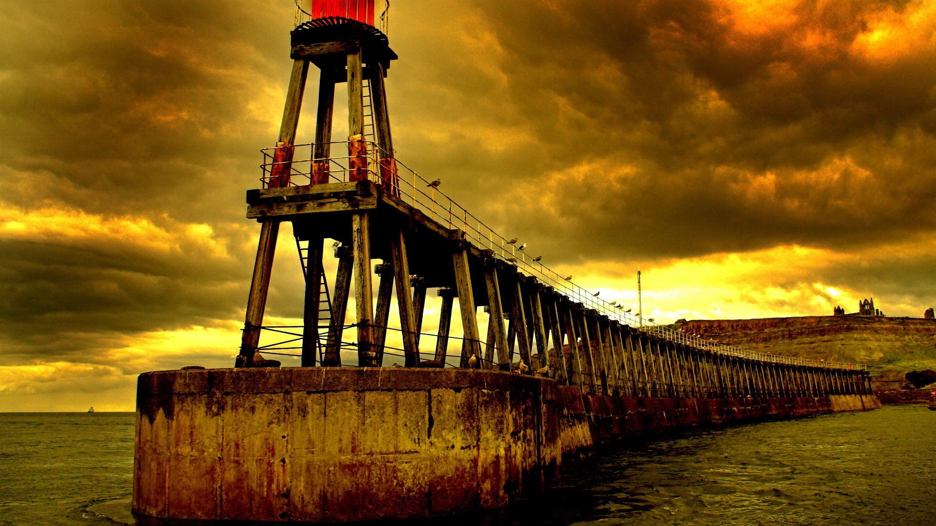 Fond d'ecran Vieux phare abandonn