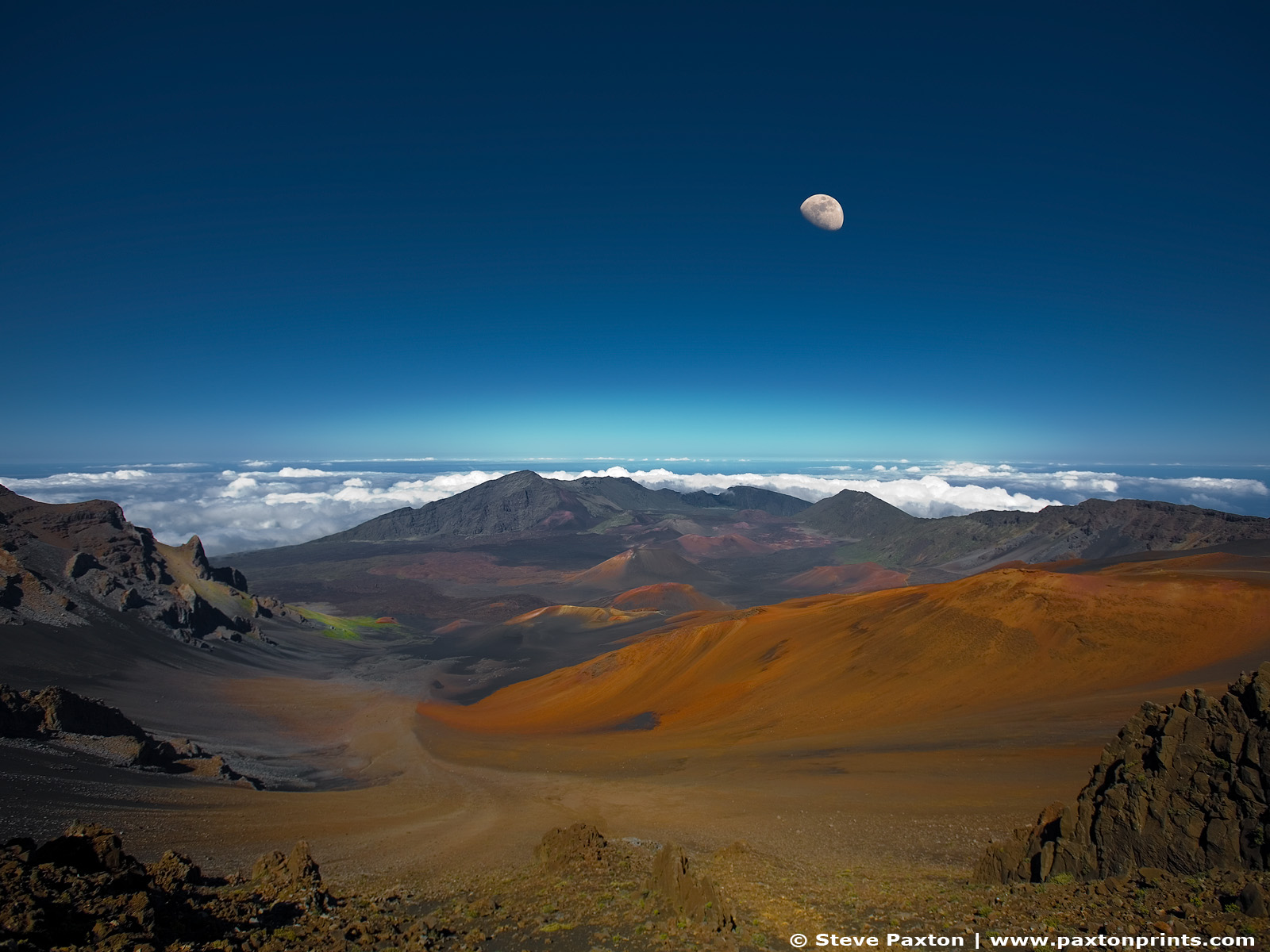 Fond d'ecran Lune et volcans