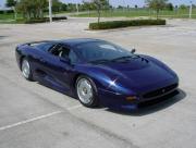 Jaguar XJ220