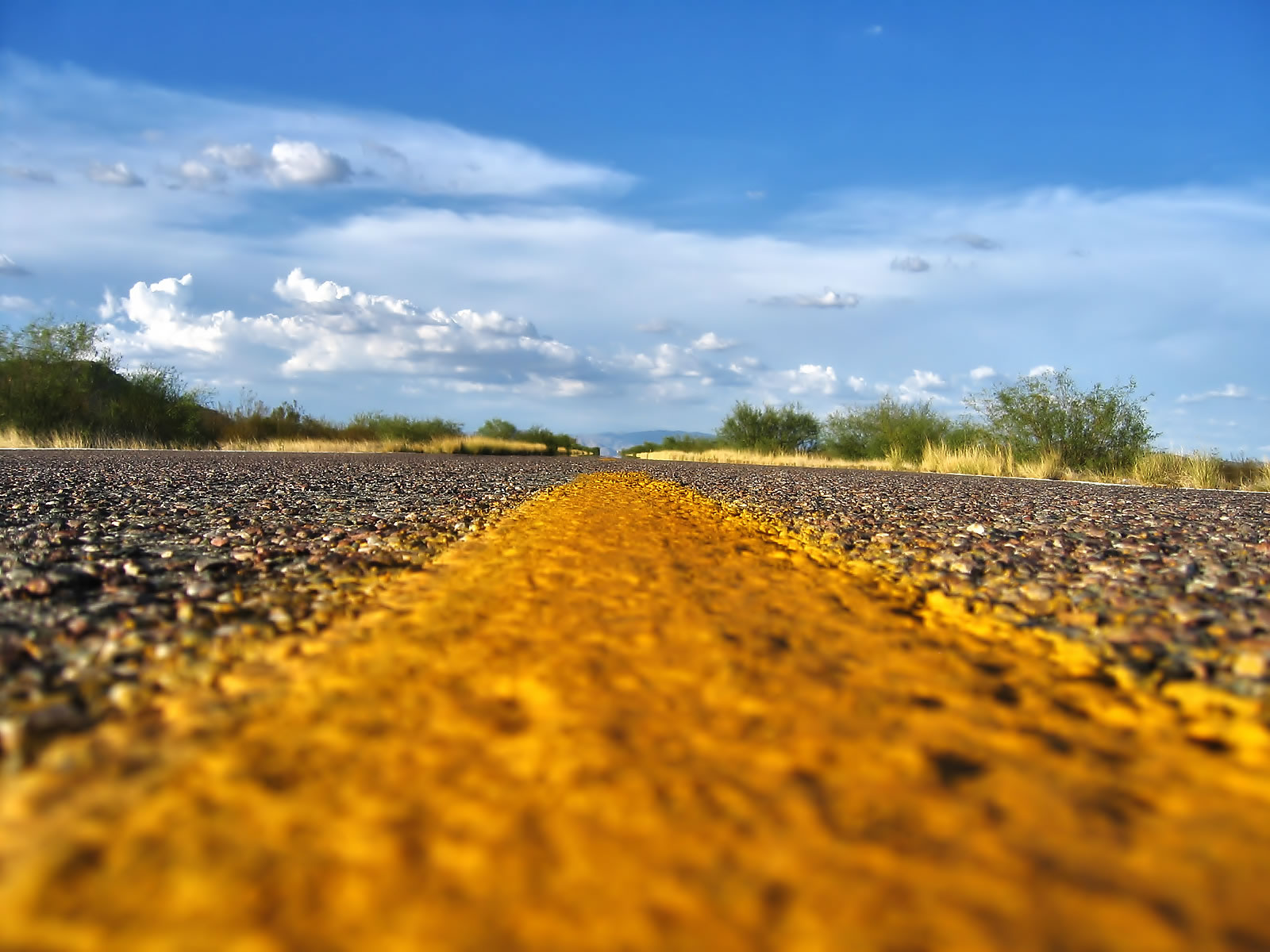 Fond d'ecran Sur la route