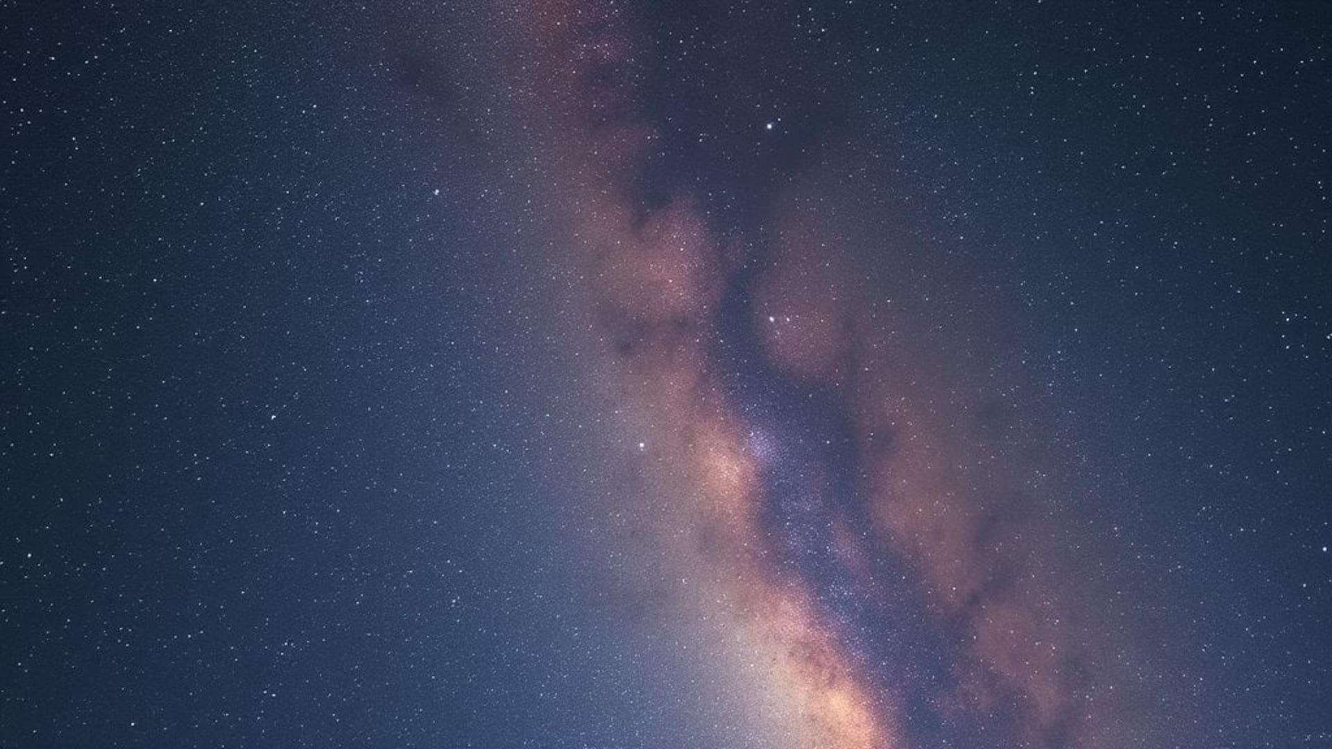 ciel étoilé avec voie lactée visible